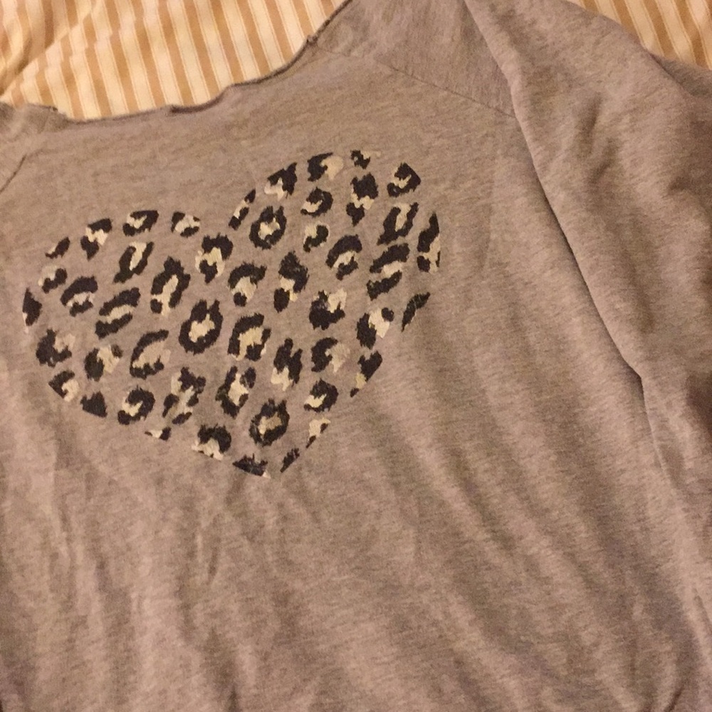 Kangaroo Raglan Shirt - Picture 7 of 7